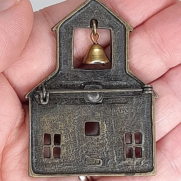 Vintage JJ Jonette School House Brooch Pin Bronze-Tone Metal w/ bell - Teacher - Picture 6 of 8